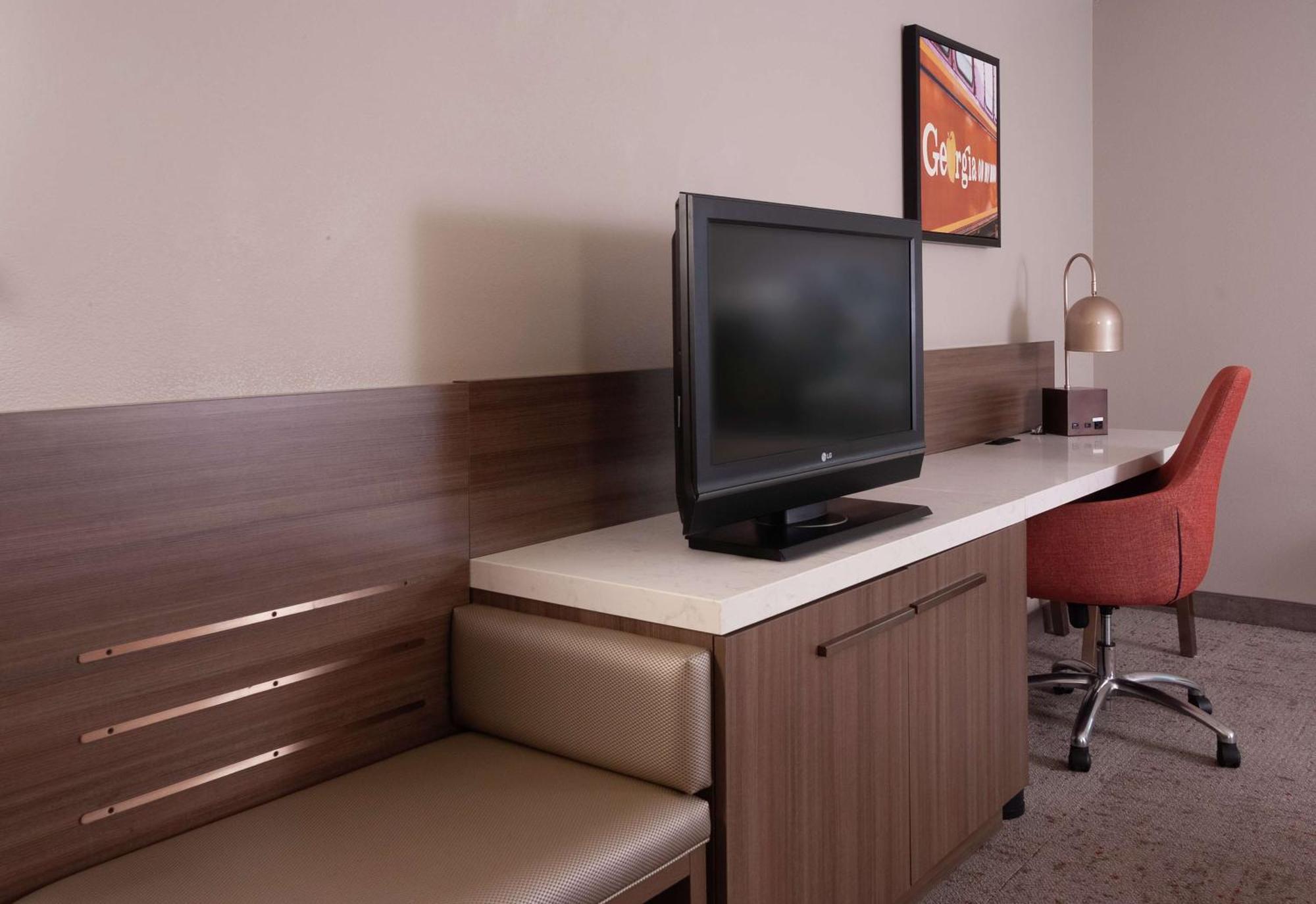 Hotel Hilton Garden Atlanta Airport/millenium Center College Park