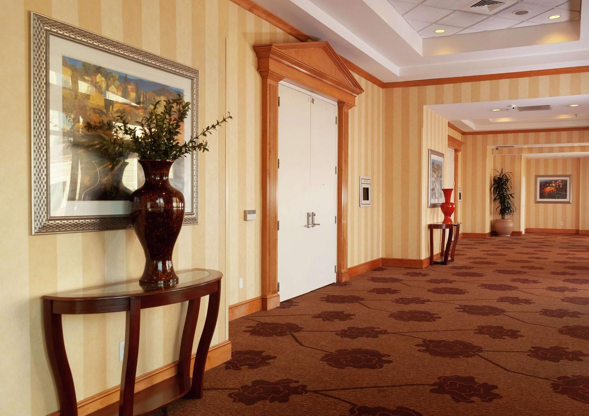 Hilton Garden Atlanta Airport/millenium Center 3* College Park